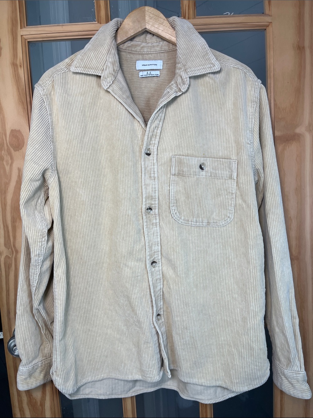 Urban Outfitters Cream oversized Corduroy Button Down shirt Sz small